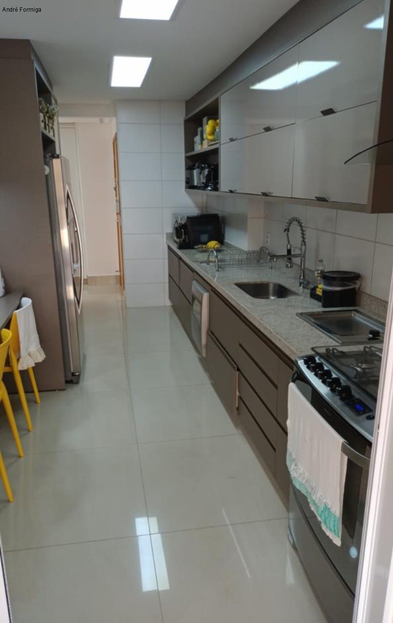 Apartamento à venda com 3 quartos, 140m² - Foto 50