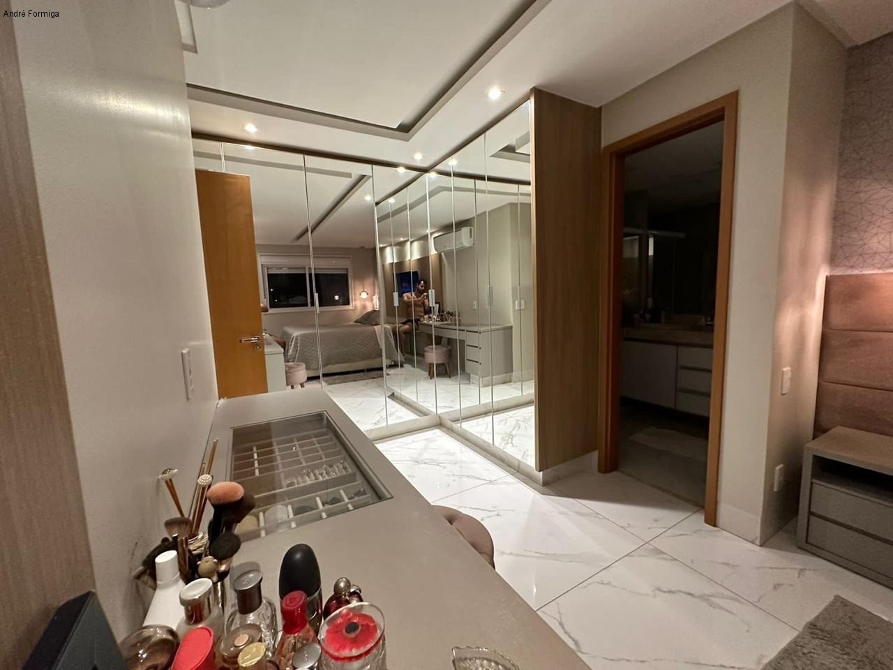 Apartamento à venda com 2 quartos, 111m² - Foto 19