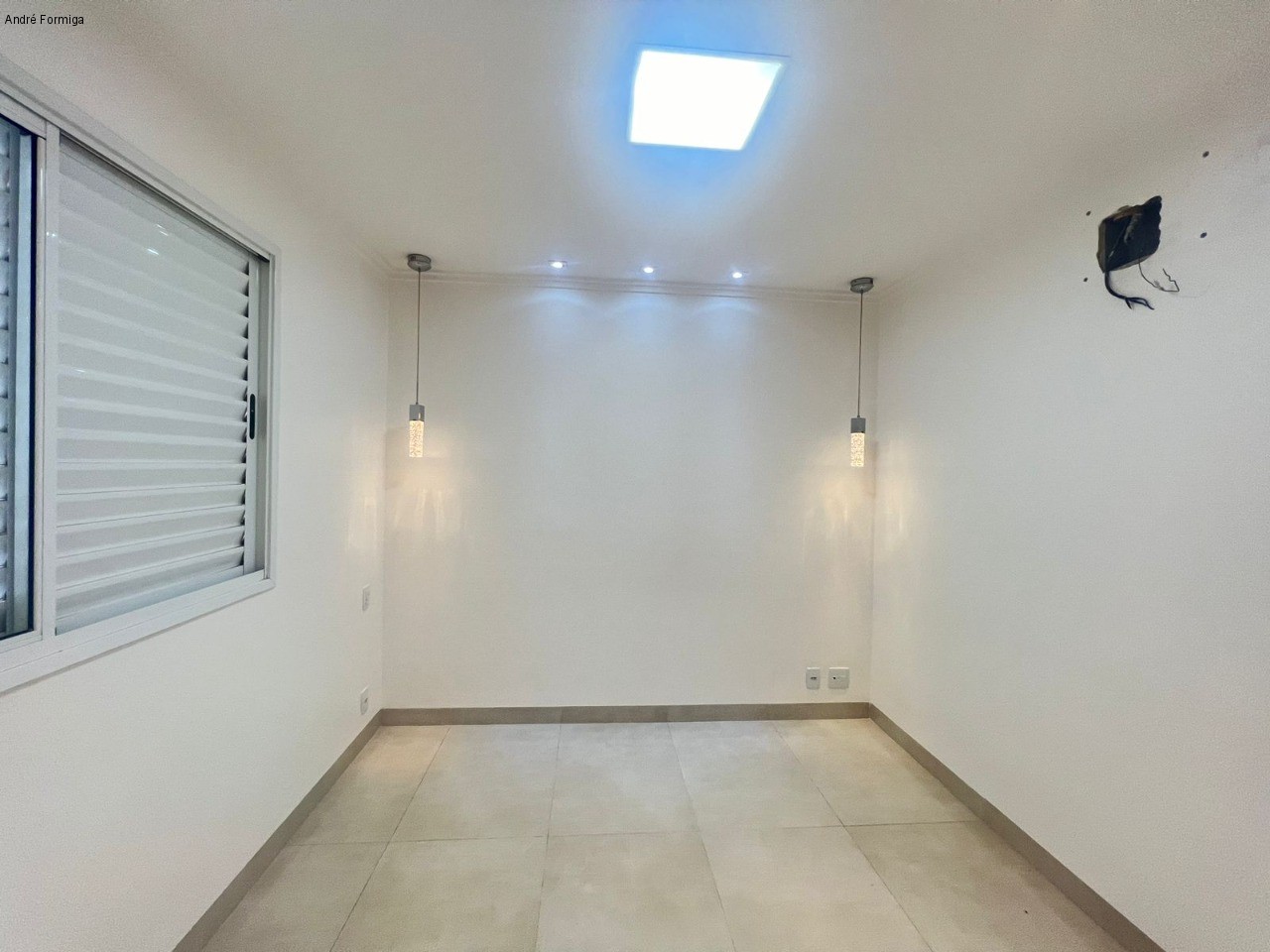 Apartamento à venda com 3 quartos, 141m² - Foto 19