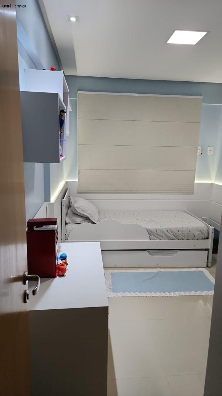 Apartamento à venda com 3 quartos, 113m² - Foto 2