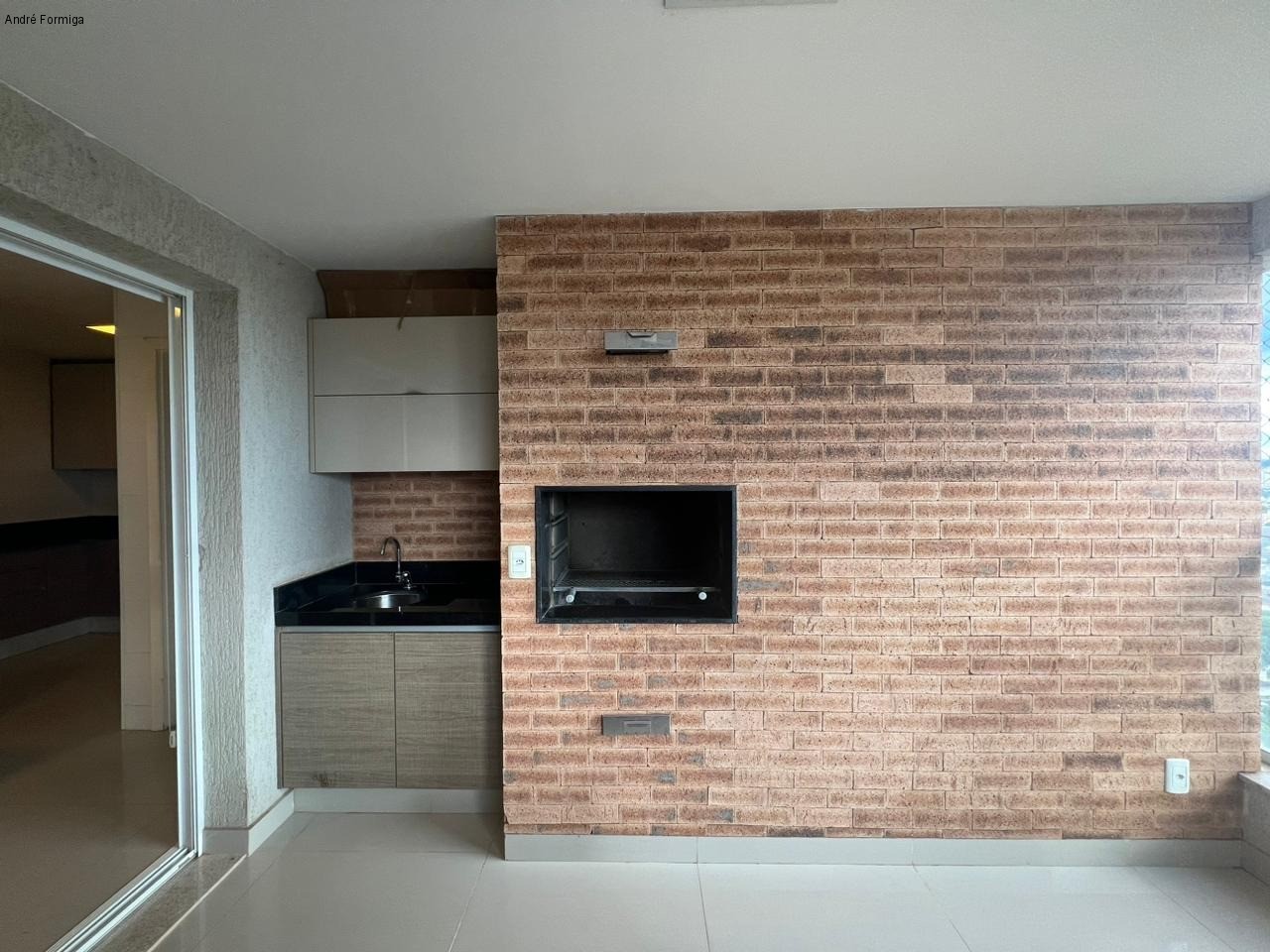 Apartamento à venda com 4 quartos, 242m² - Foto 17