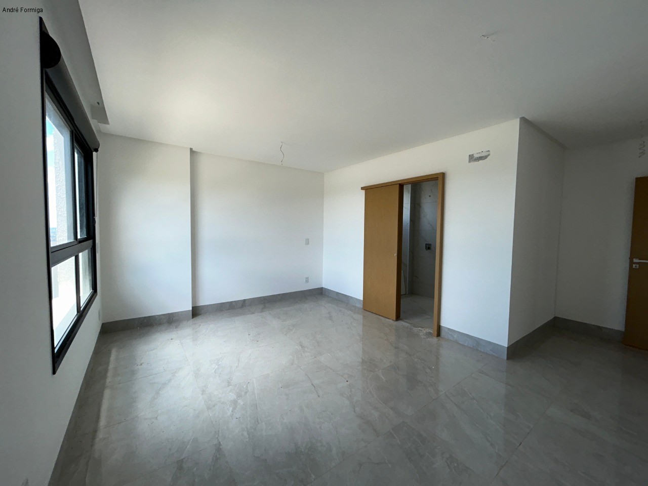 Apartamento à venda com 4 quartos, 235m² - Foto 45