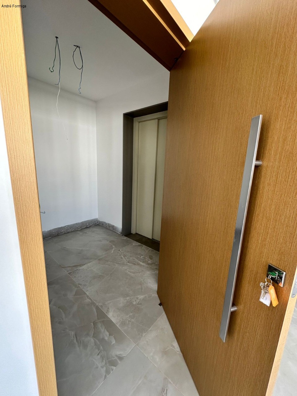 Apartamento à venda com 4 quartos, 353m² - Foto 11