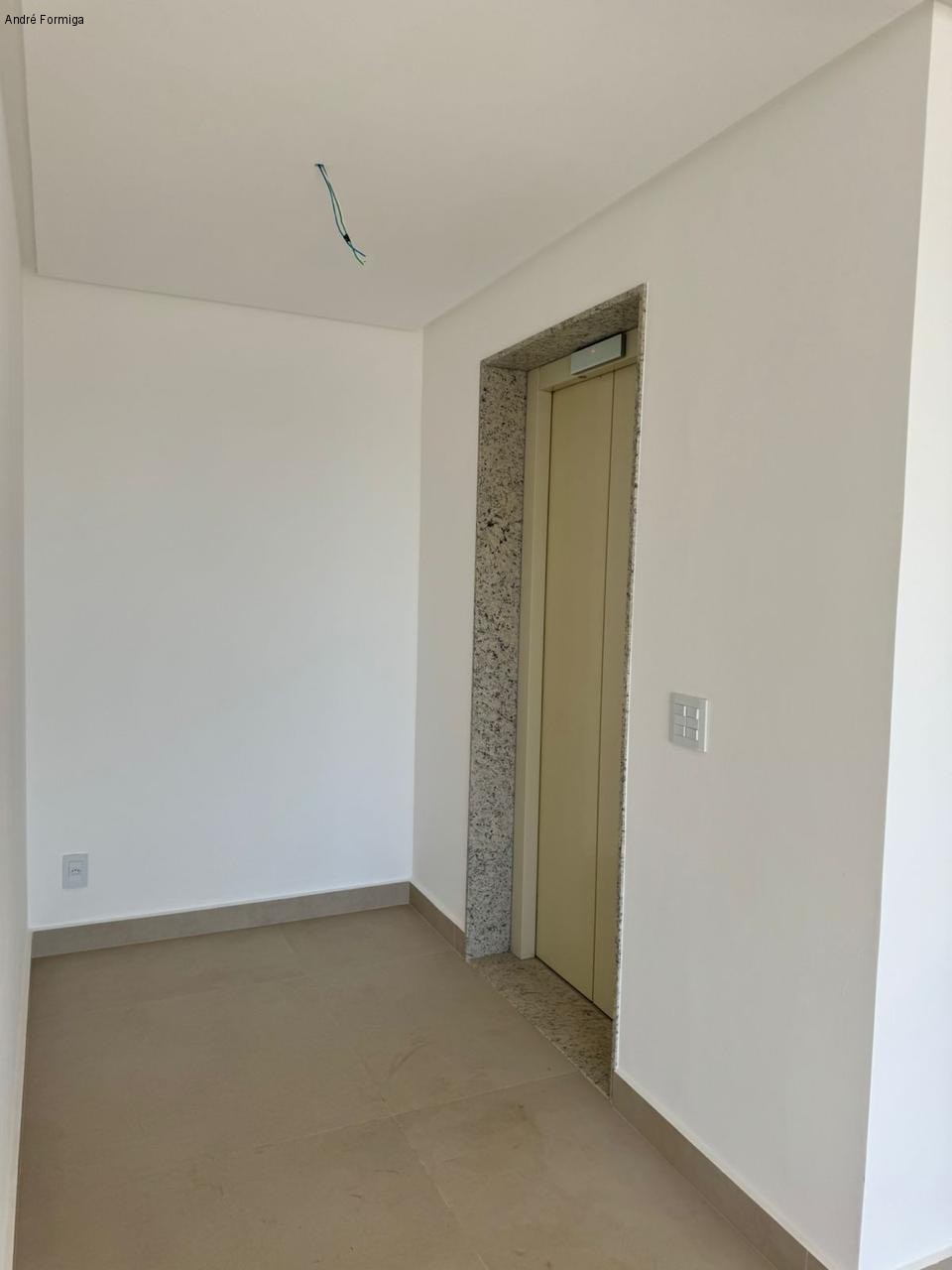 Apartamento à venda com 3 quartos, 130m² - Foto 17