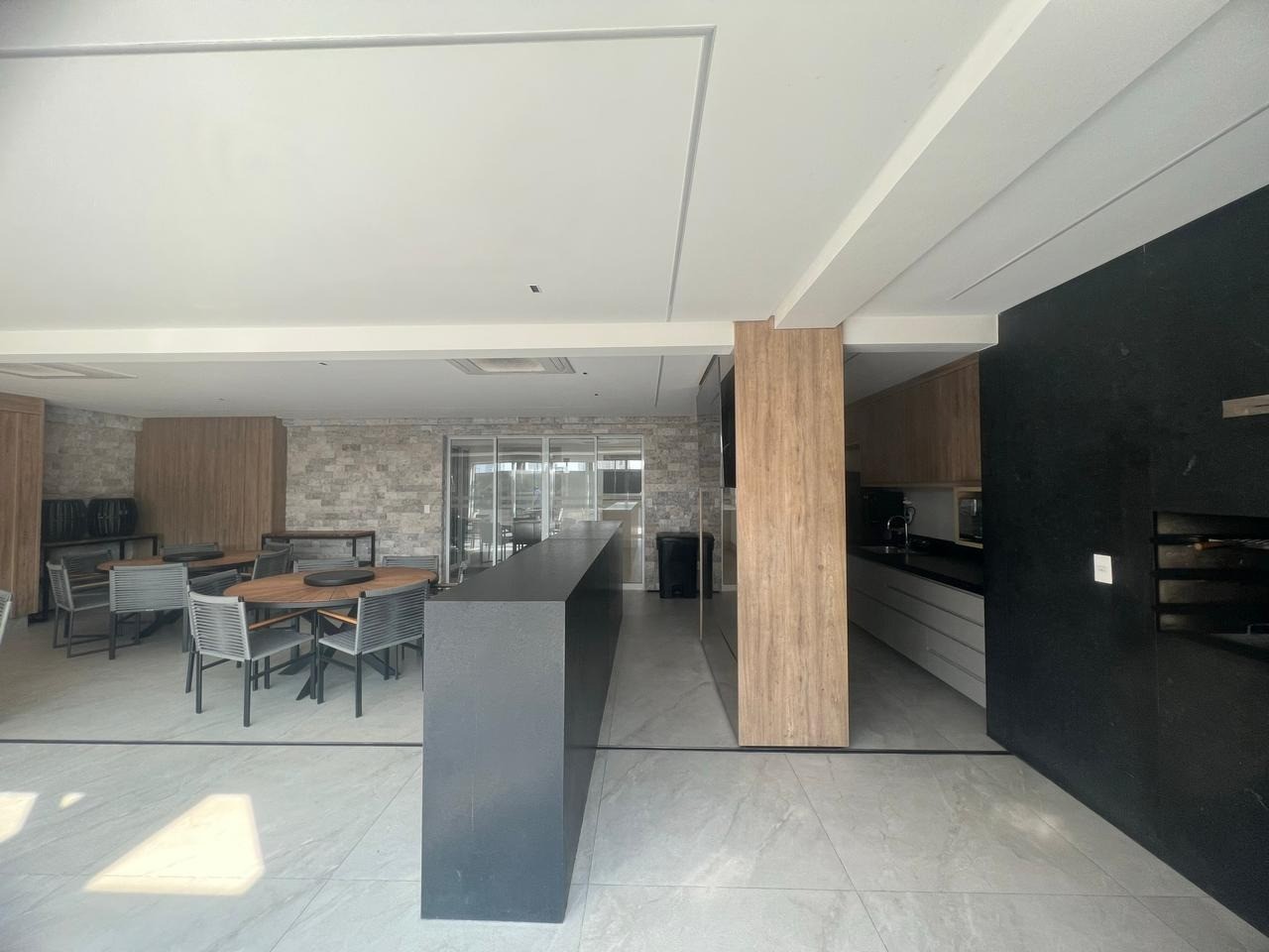 Apartamento à venda com 4 quartos, 226m² - Foto 20