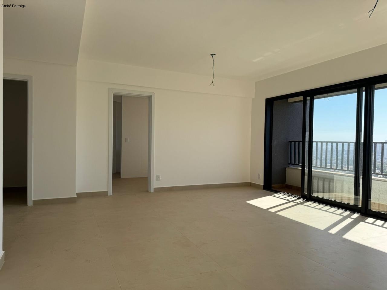 Apartamento à venda com 3 quartos, 130m² - Foto 9