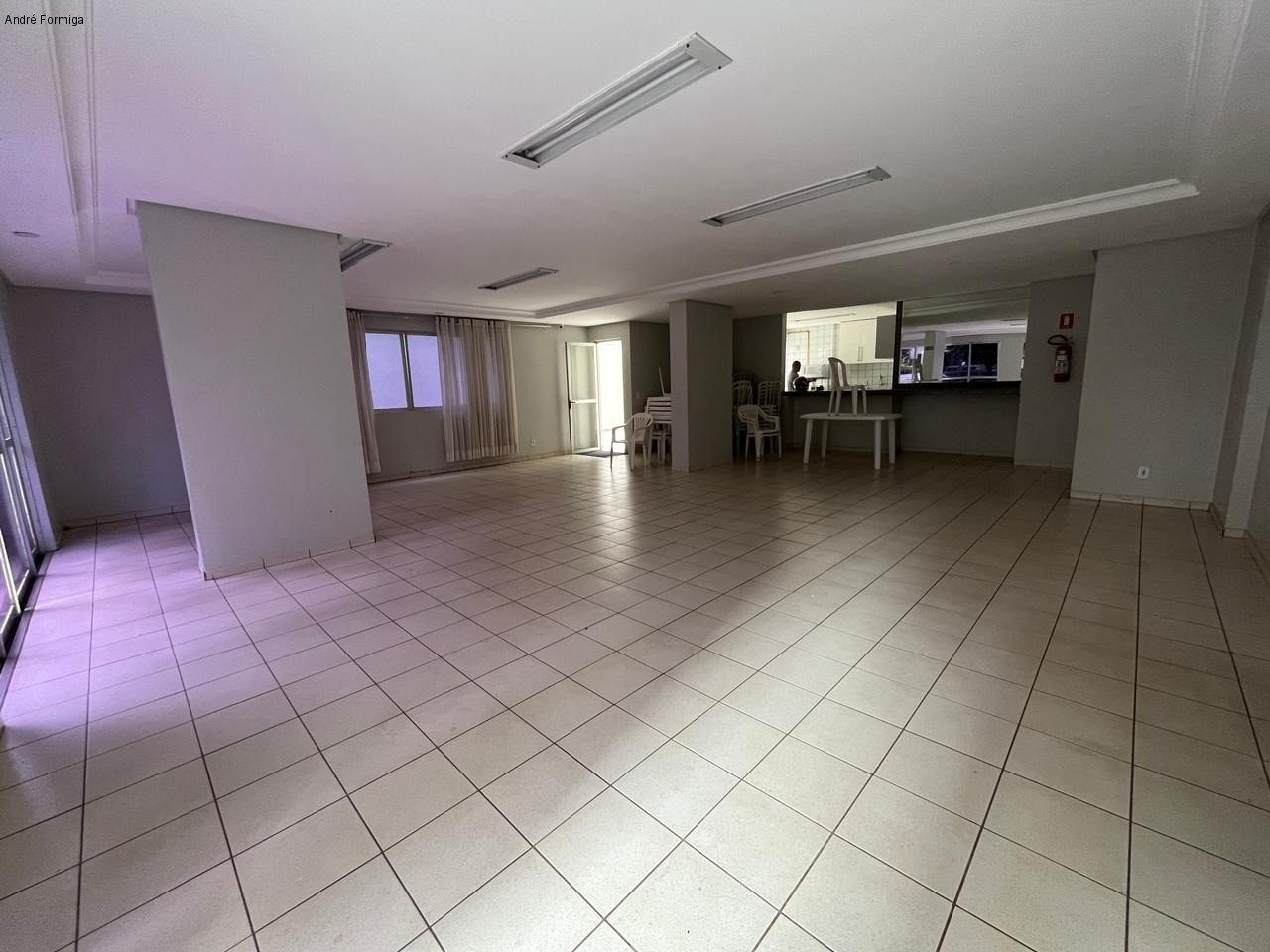 Apartamento à venda com 3 quartos, 77m² - Foto 14