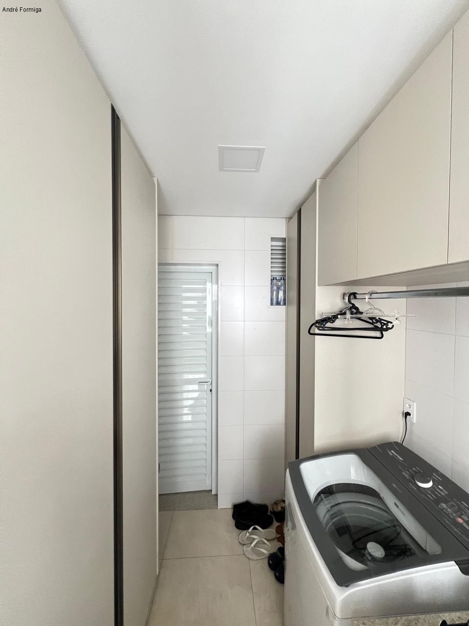 Apartamento à venda com 4 quartos, 256m² - Foto 17