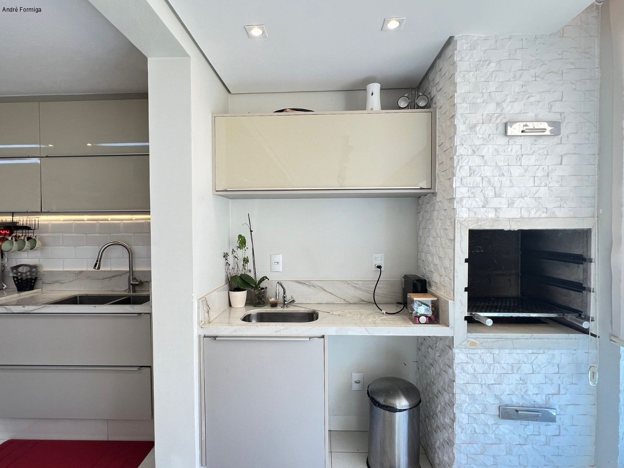 Apartamento à venda com 3 quartos, 123m² - Foto 11