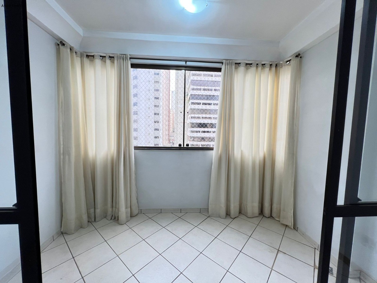 Apartamento à venda com 3 quartos, 121m² - Foto 4