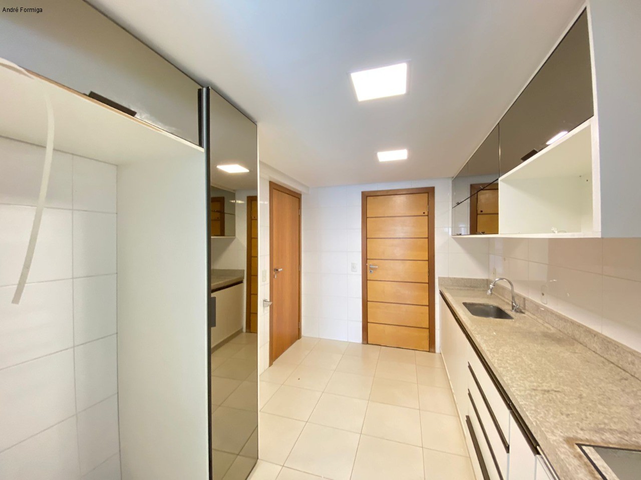 Apartamento à venda com 4 quartos, 117m² - Foto 6