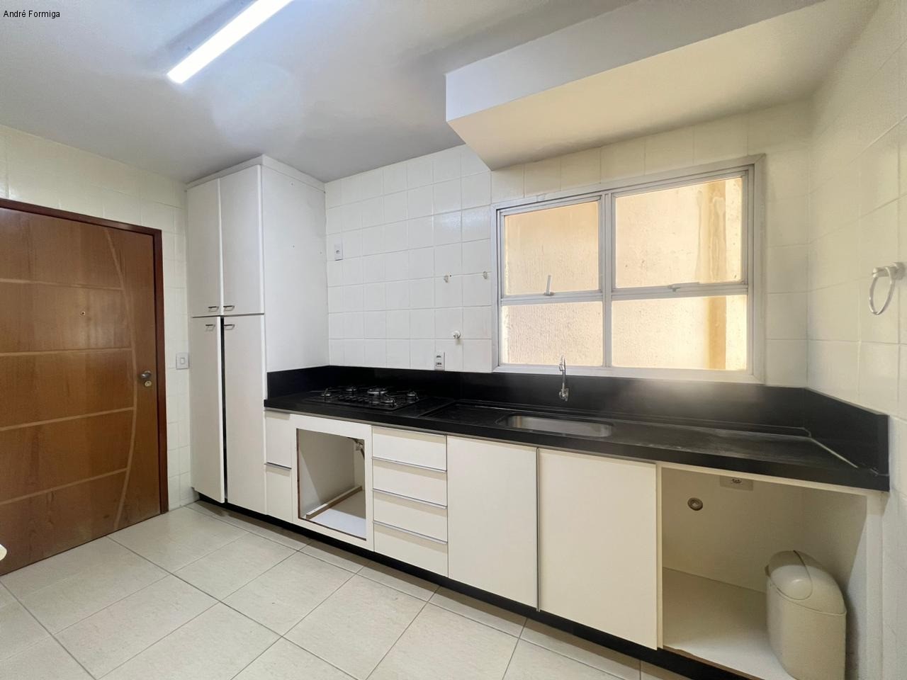 Apartamento à venda com 3 quartos, 109m² - Foto 5