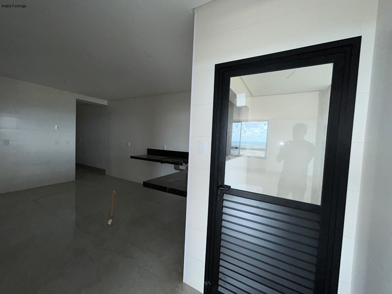 Apartamento à venda com 4 quartos, 235m² - Foto 29