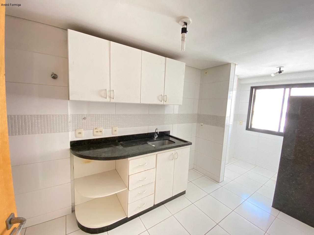 Apartamento à venda com 3 quartos, 86m² - Foto 15