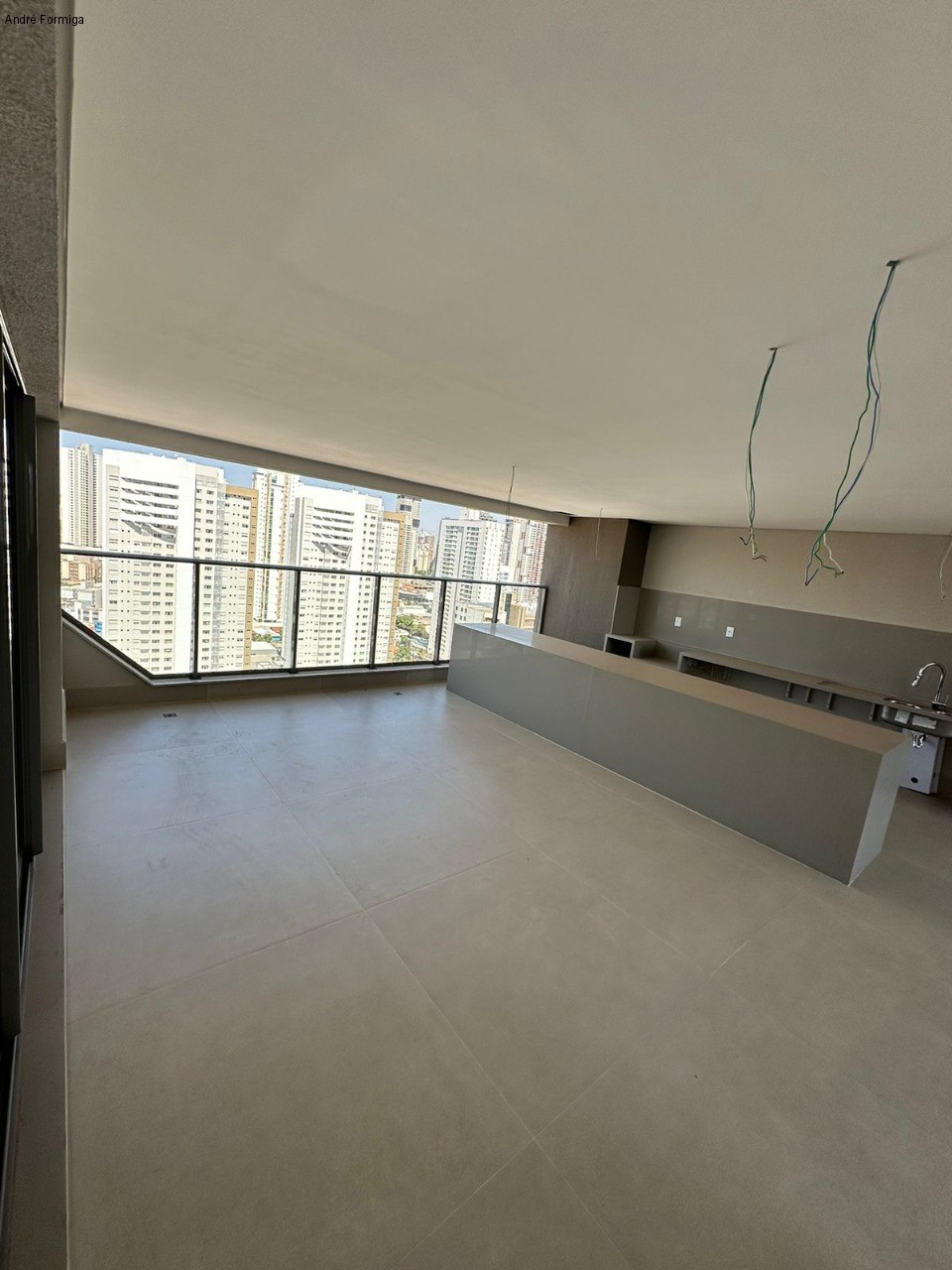 Apartamento à venda com 4 quartos, 353m² - Foto 3