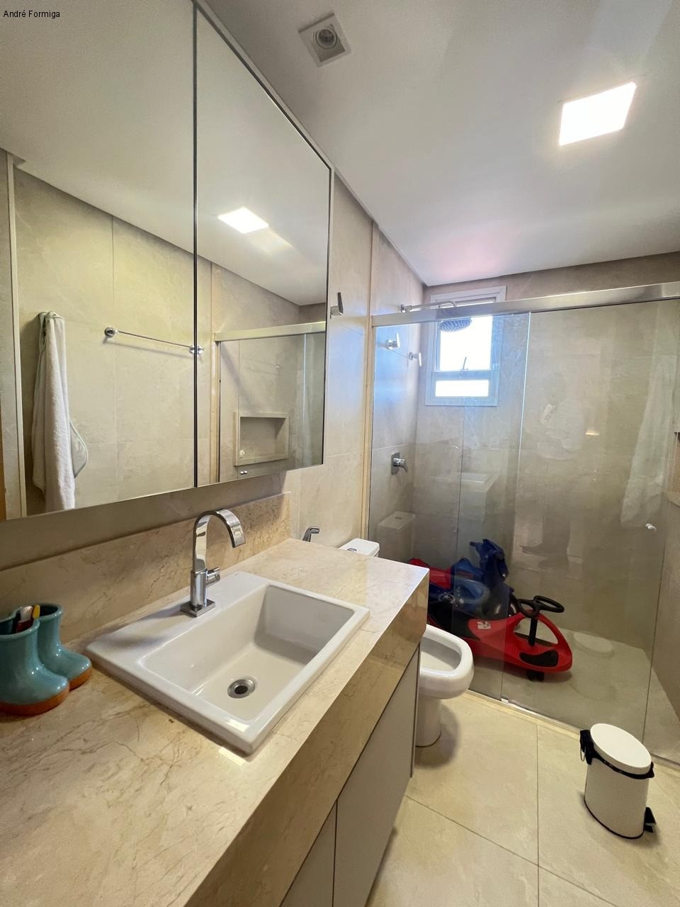 Apartamento à venda com 4 quartos, 256m² - Foto 11