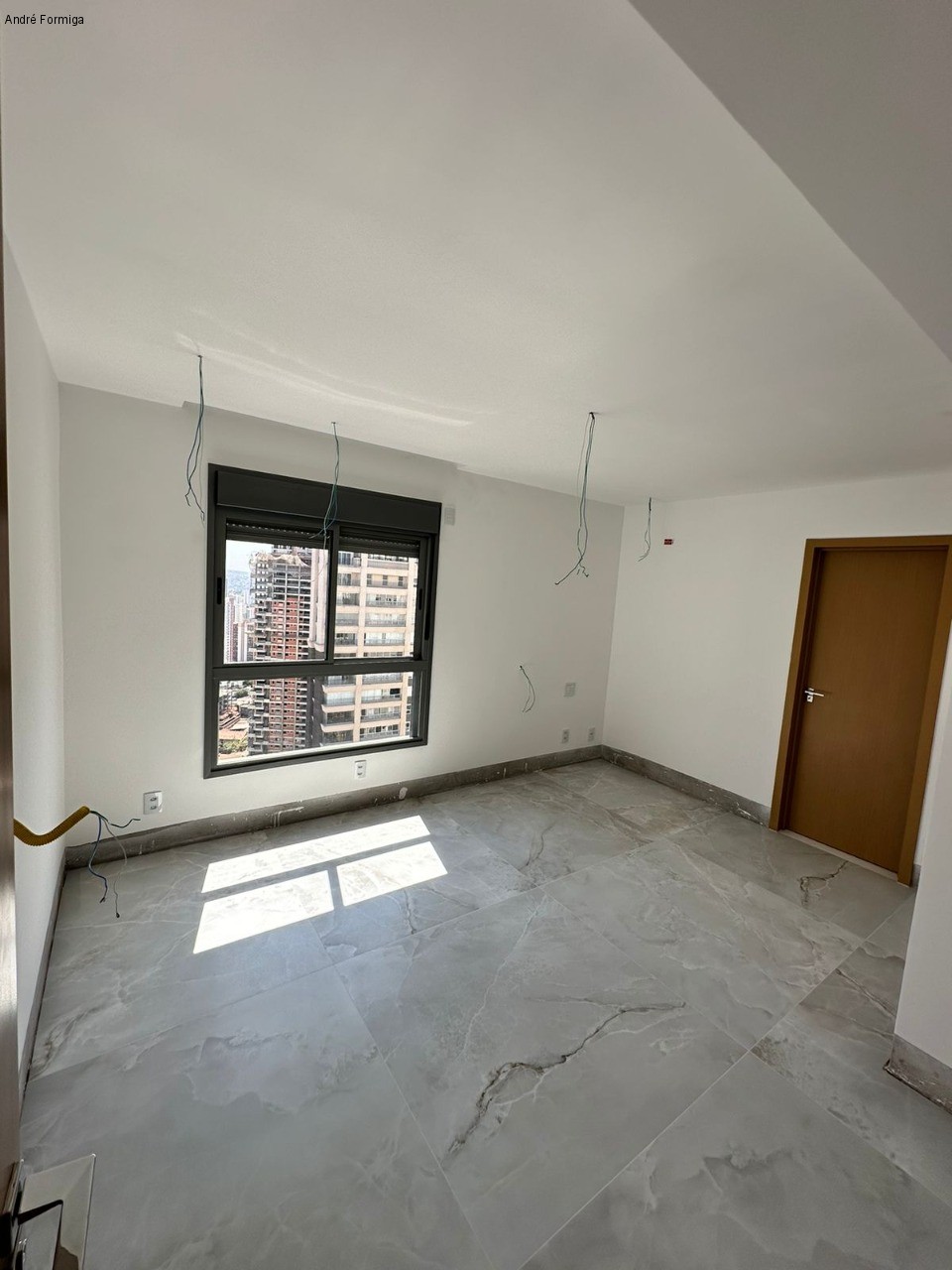 Apartamento à venda com 4 quartos, 353m² - Foto 20