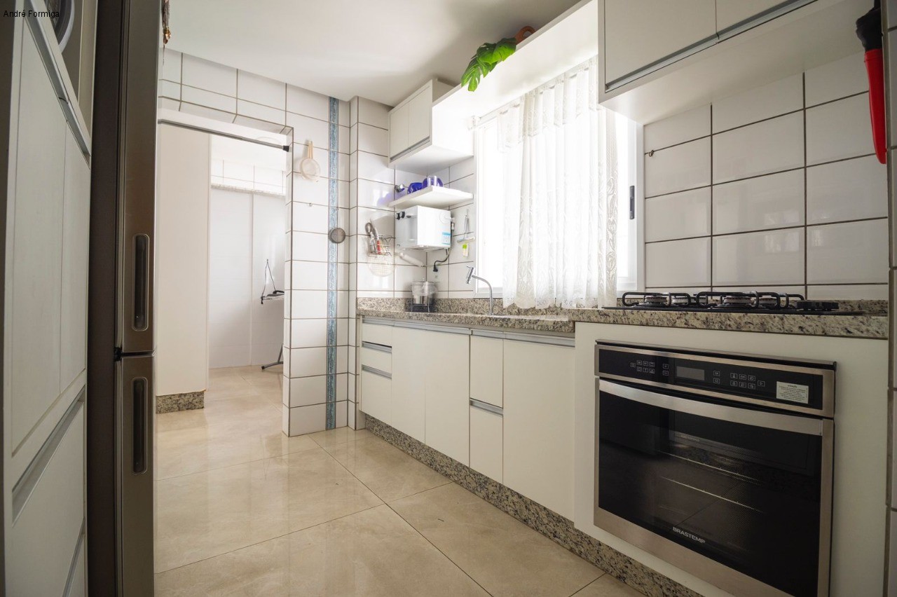 Apartamento à venda com 3 quartos, 105m² - Foto 12