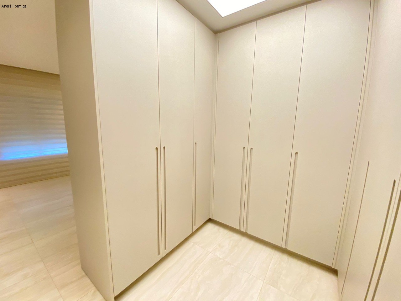 Apartamento à venda com 3 quartos, 260m² - Foto 17