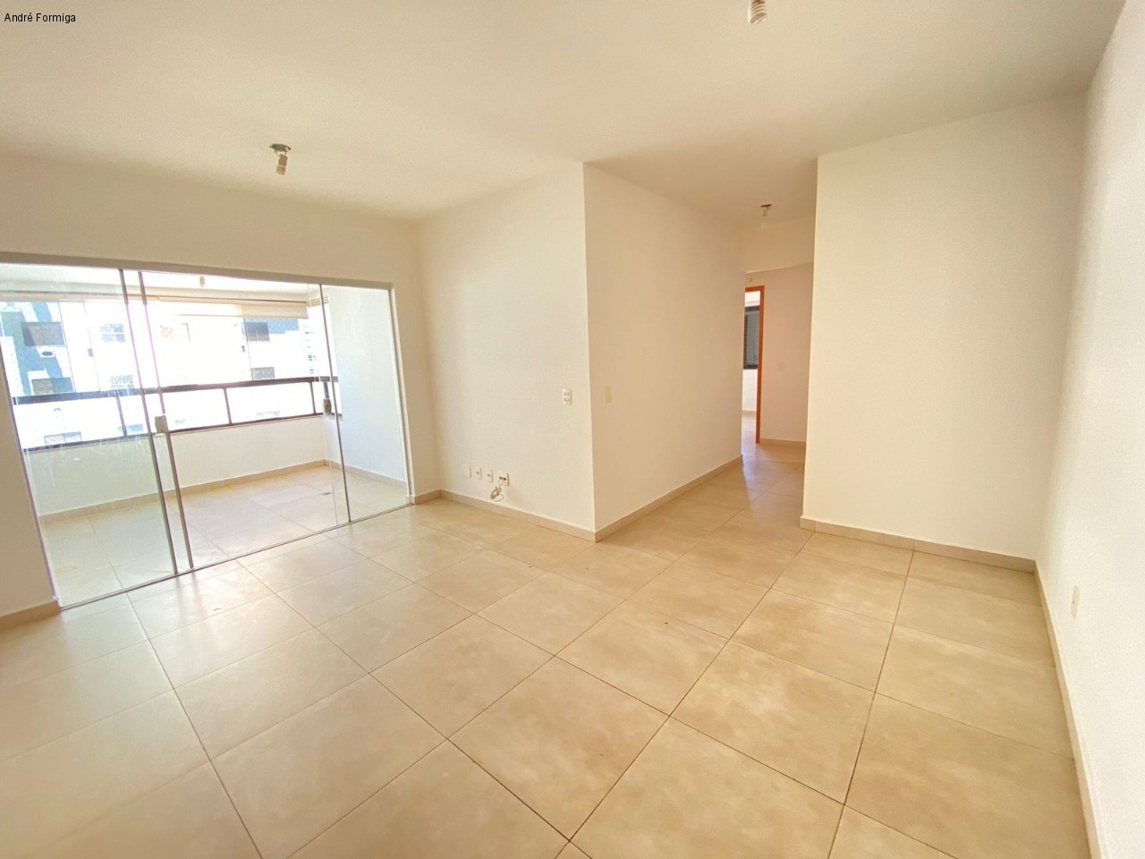 Apartamento à venda com 3 quartos, 86m² - Foto 1