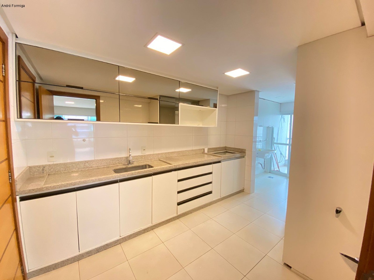 Apartamento à venda com 4 quartos, 117m² - Foto 10