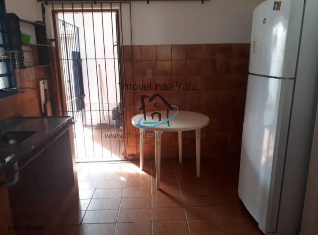 Casa à venda com 4 quartos, 200m² - Foto 9