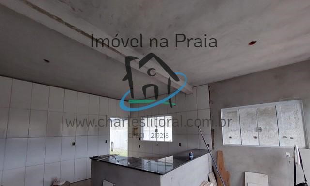 Casa à venda com 3 quartos, 300m² - Foto 3