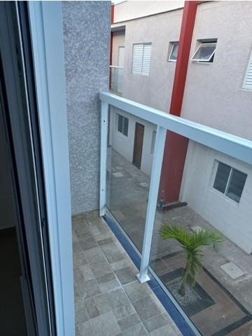 Casa à venda com 2 quartos, 95m² - Foto 1