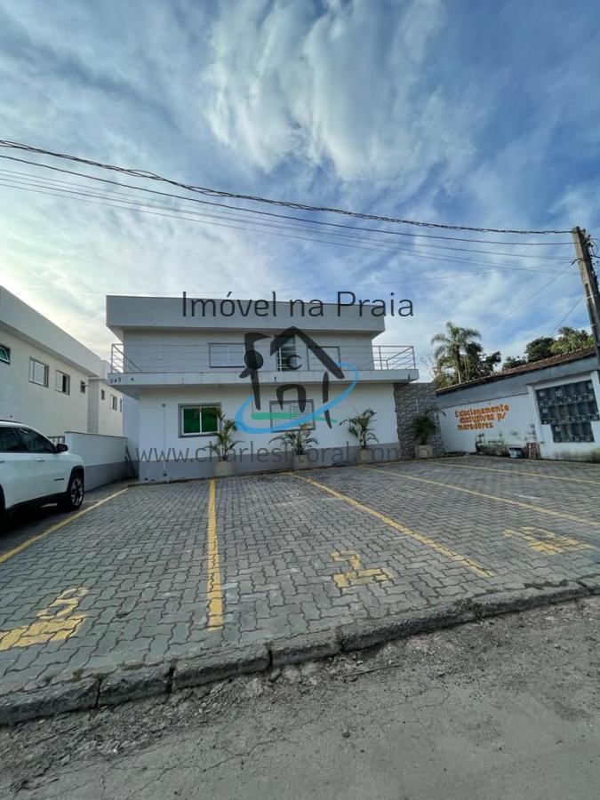 Casa à venda com 3 quartos, 100m² - Foto 2