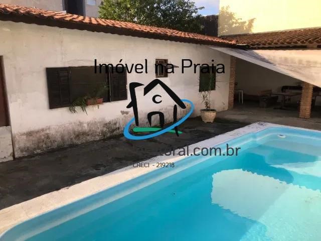 Casa à venda com 5 quartos, 200m² - Foto 2