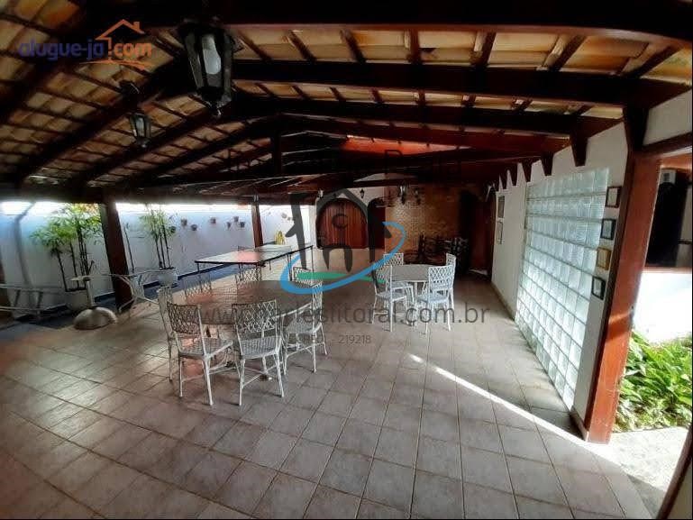 Casa à venda com 5 quartos, 400m² - Foto 16