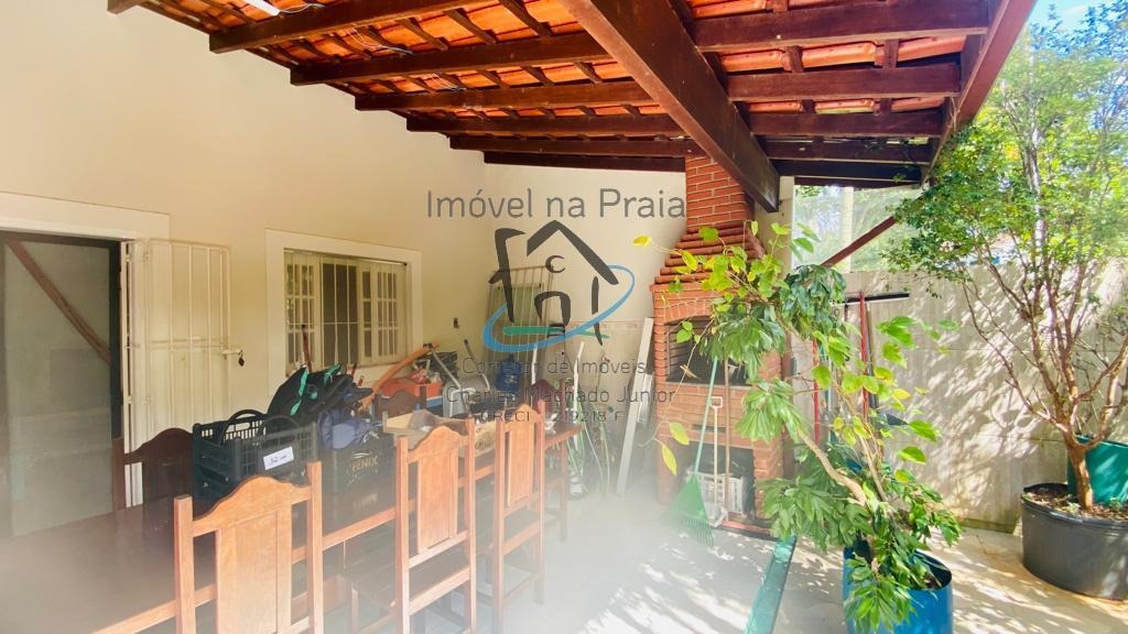 Casa à venda com 4 quartos, 356m² - Foto 2