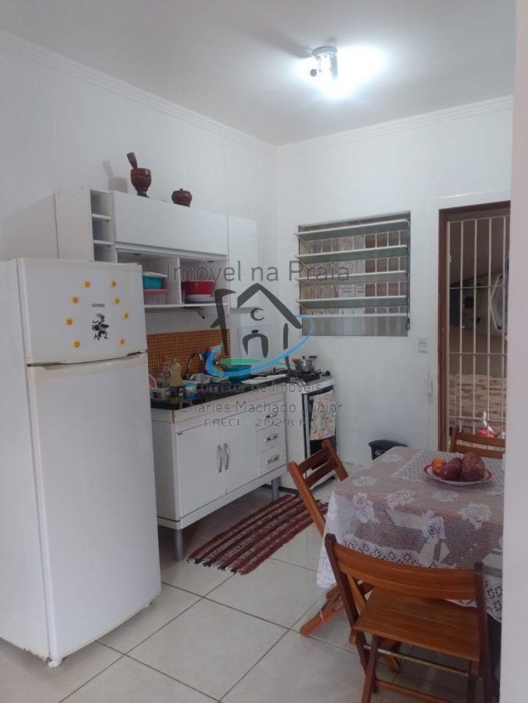 Casa à venda com 2 quartos, 45m² - Foto 5