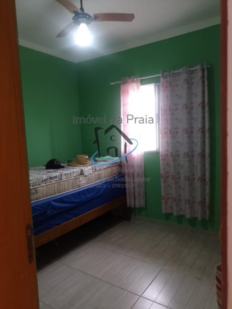 Casa à venda com 2 quartos, 45m² - Foto 11