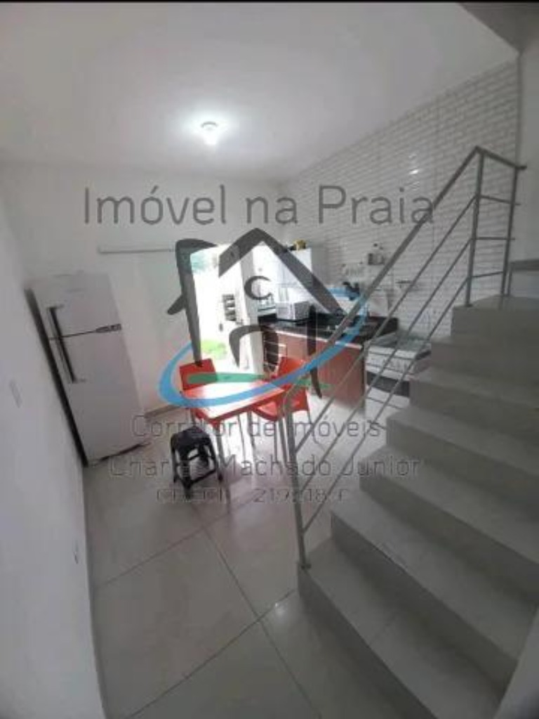 Casa à venda com 2 quartos, 125m² - Foto 4