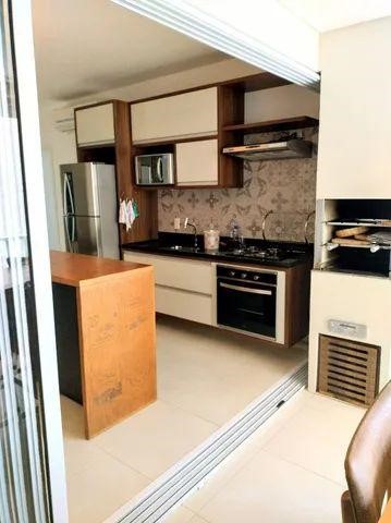 Apartamento à venda com 2 quartos, 75m² - Foto 4