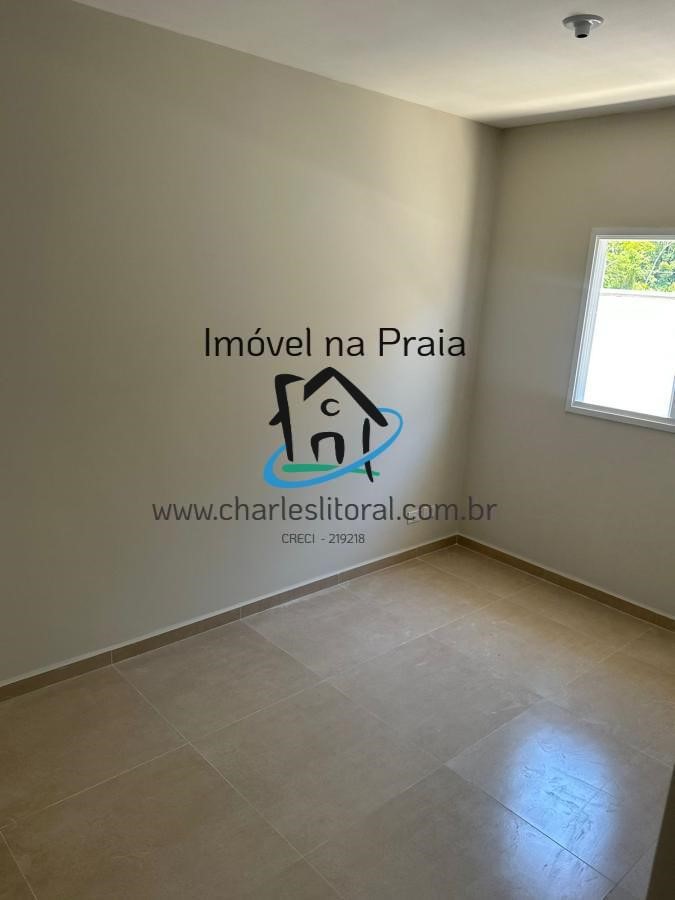 Casa à venda com 3 quartos, 70m² - Foto 9