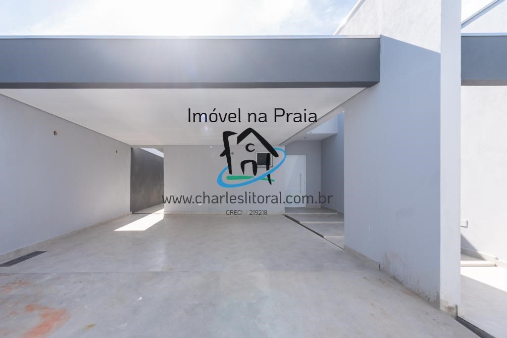 Casa à venda com 3 quartos, 300m² - Foto 2