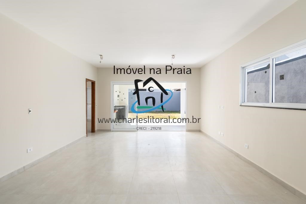 Casa à venda com 3 quartos, 300m² - Foto 7