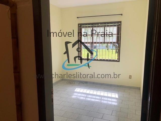 Casa à venda com 2 quartos, 80m² - Foto 10