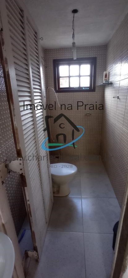 Casa à venda com 2 quartos, 60m² - Foto 14