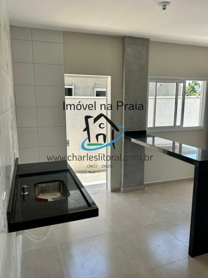 Casa à venda com 3 quartos, 70m² - Foto 3