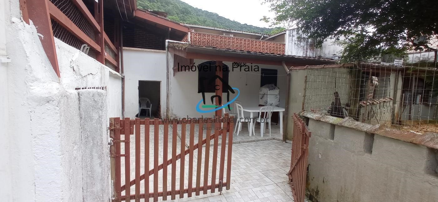 Casa à venda com 8 quartos, 330m² - Foto 14