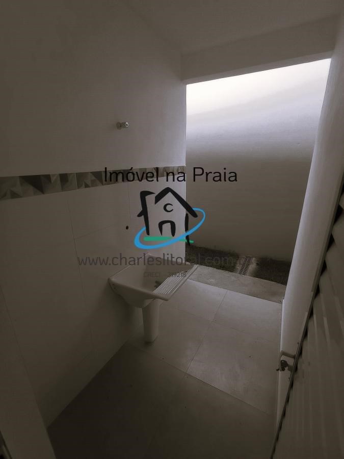 Casa à venda com 2 quartos, 135m² - Foto 11