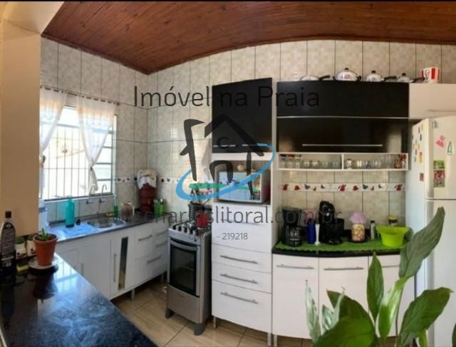 Casa à venda com 4 quartos, 215m² - Foto 8