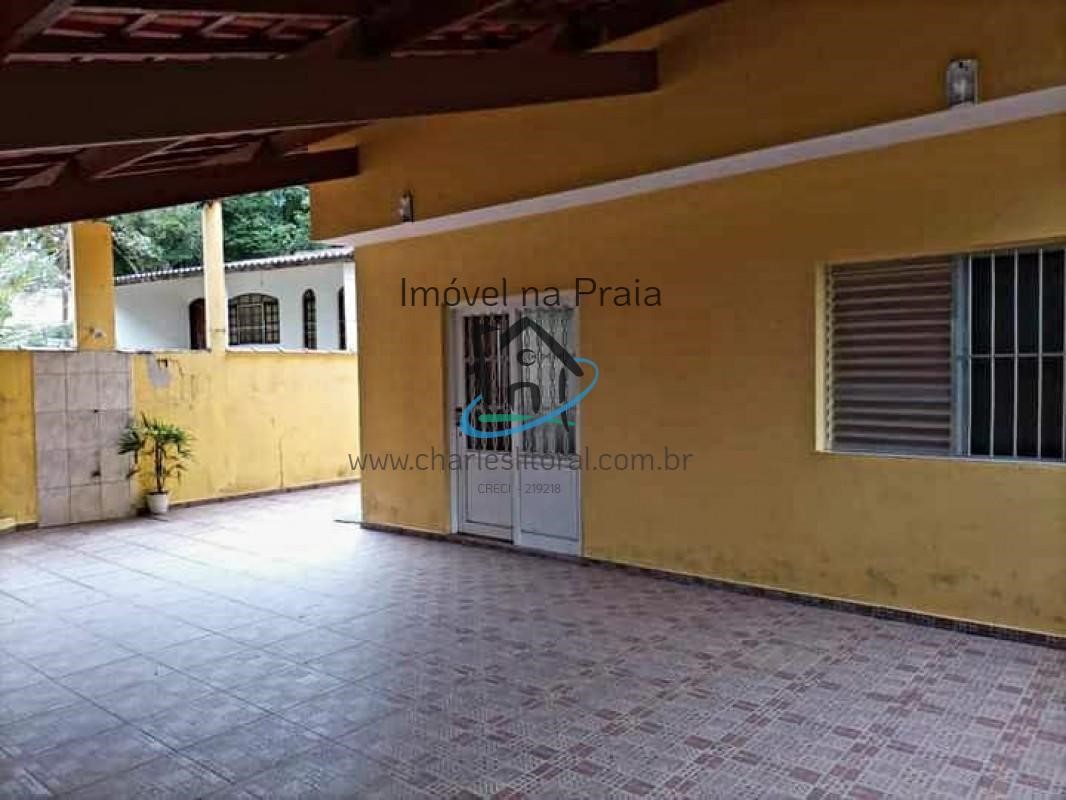 Casa à venda com 2 quartos, 300m² - Foto 3