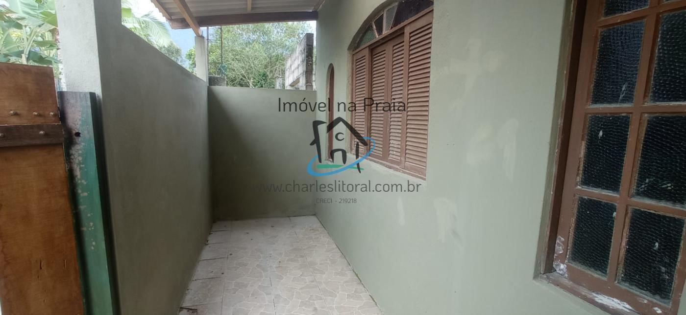 Casa à venda com 2 quartos, 90m² - Foto 5