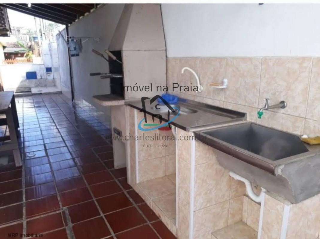 Casa à venda com 4 quartos, 200m² - Foto 4