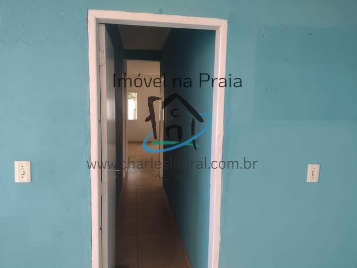 Casa à venda com 2 quartos, 300m² - Foto 7