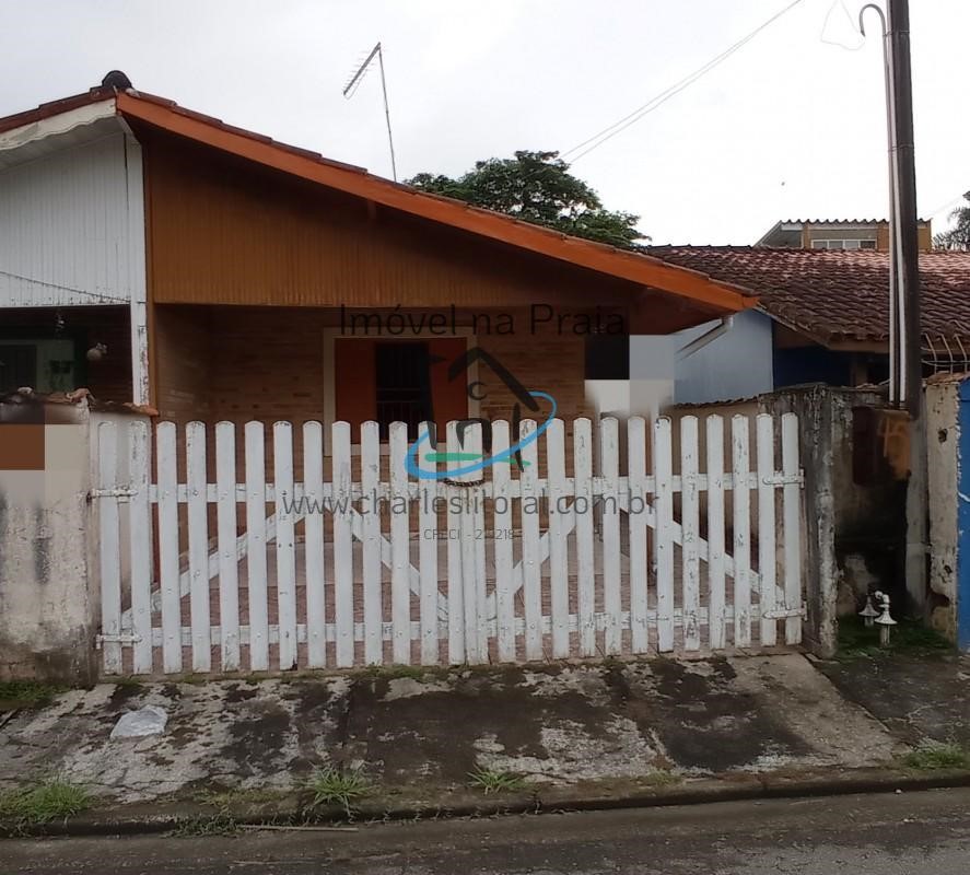 Casa à venda com 2 quartos, 150m² - Foto 1